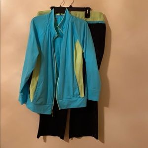 Women’s plus size jogging pant set